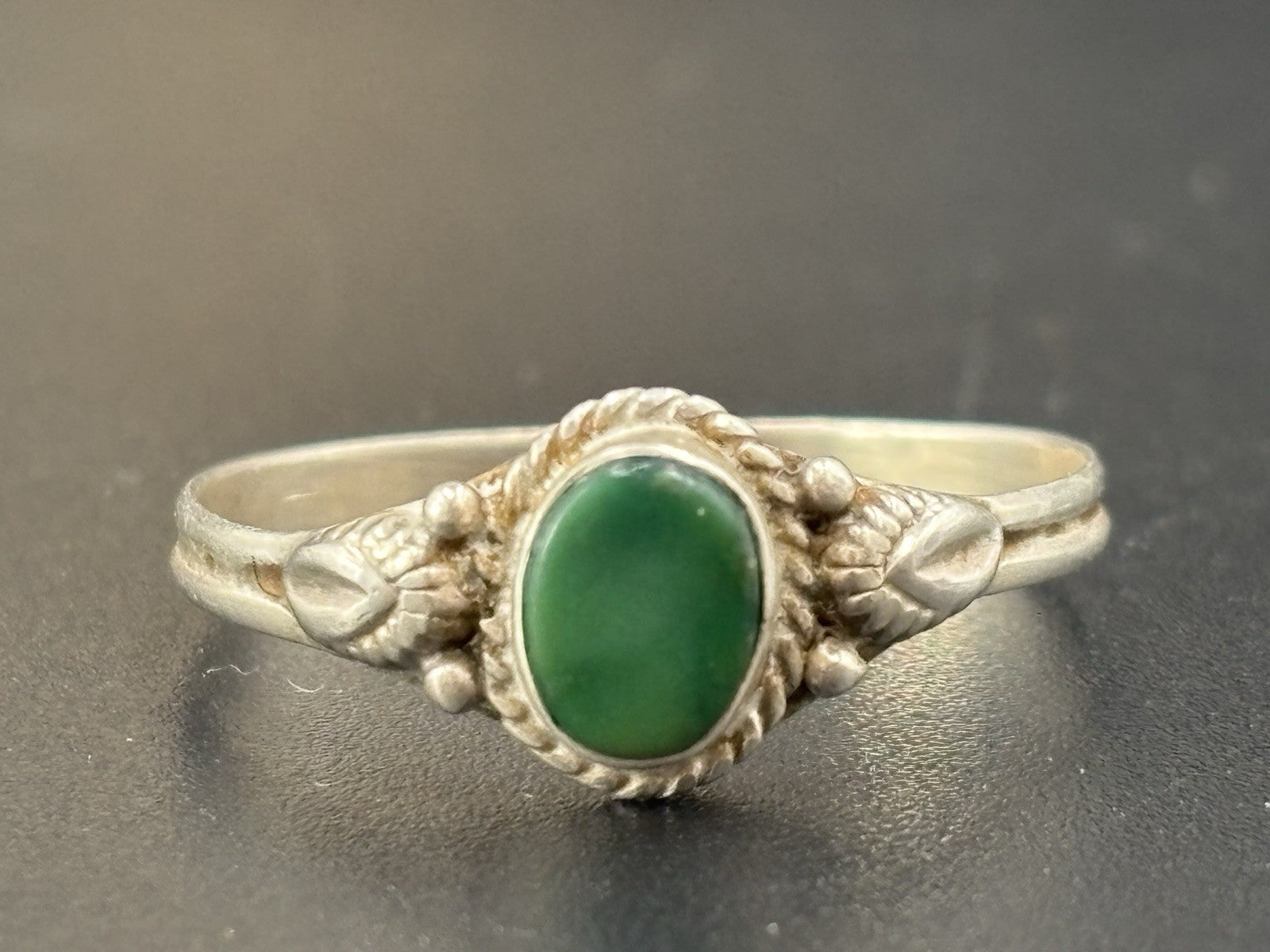 Rare Vintage 925 Silver Green Chalcedony Ring Handmade 1960s Jewellery