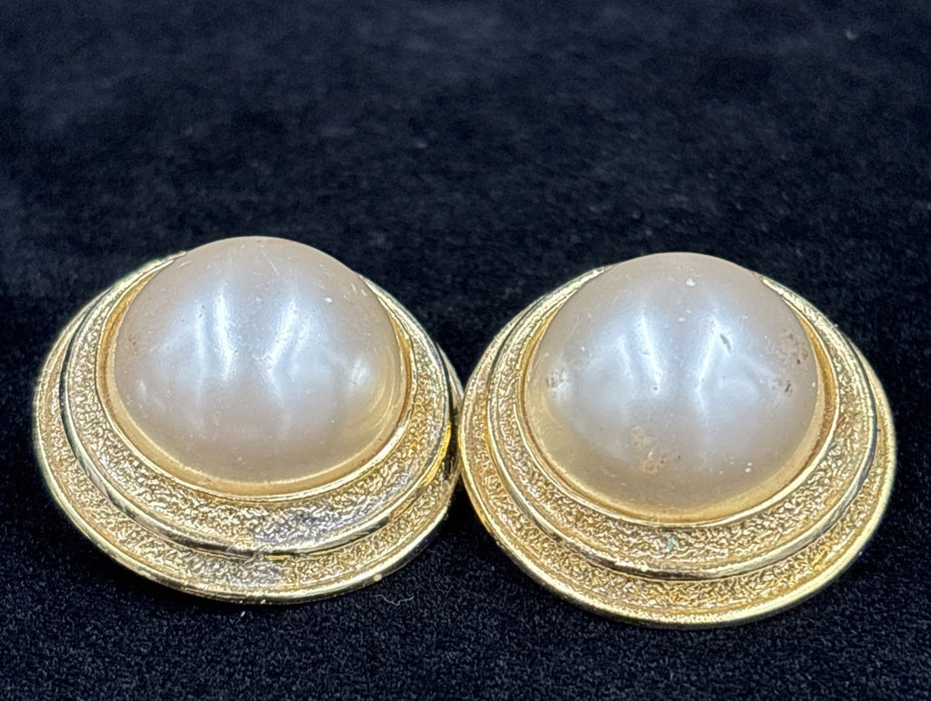 Vintage Orena Paris Glamorous French clip-on Earrings - Faux Pearl Gold Tone