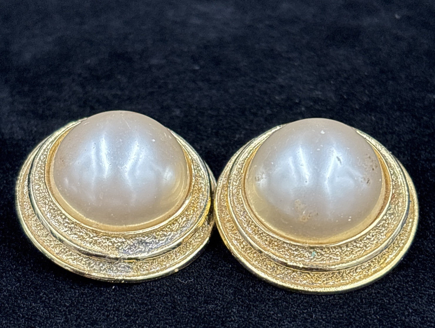 Vintage Orena Paris Glamorous French clip-on Earrings - Faux Pearl Gold Tone