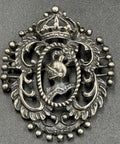 Vintage Ornate Heraldic Knight Brooch – Silver-Tone Metal, Peruzzi Style (5.5cm)