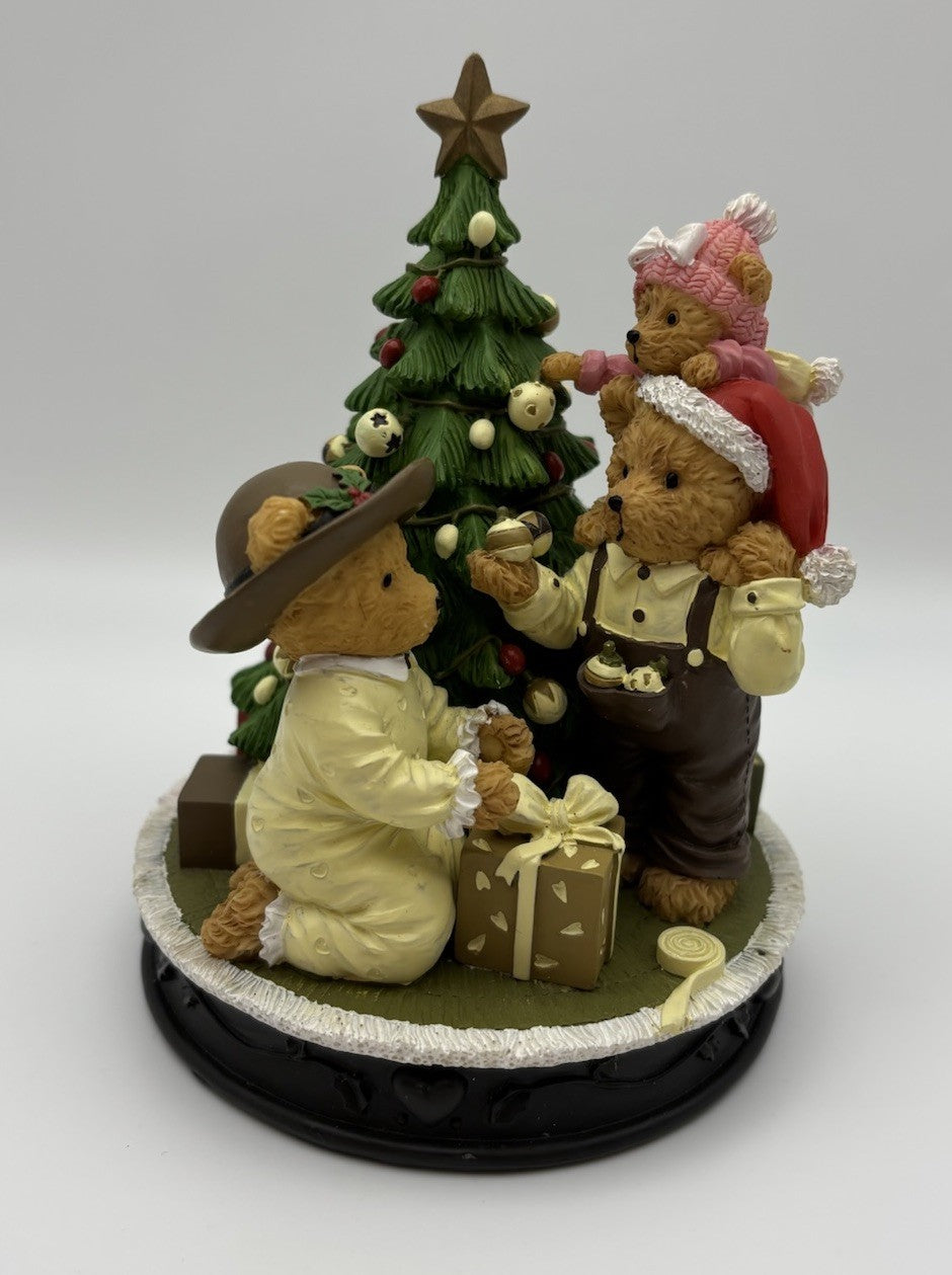 AVON Christmas Bear Figurine Vintage Beary Bear Family with Tree & Gifts*