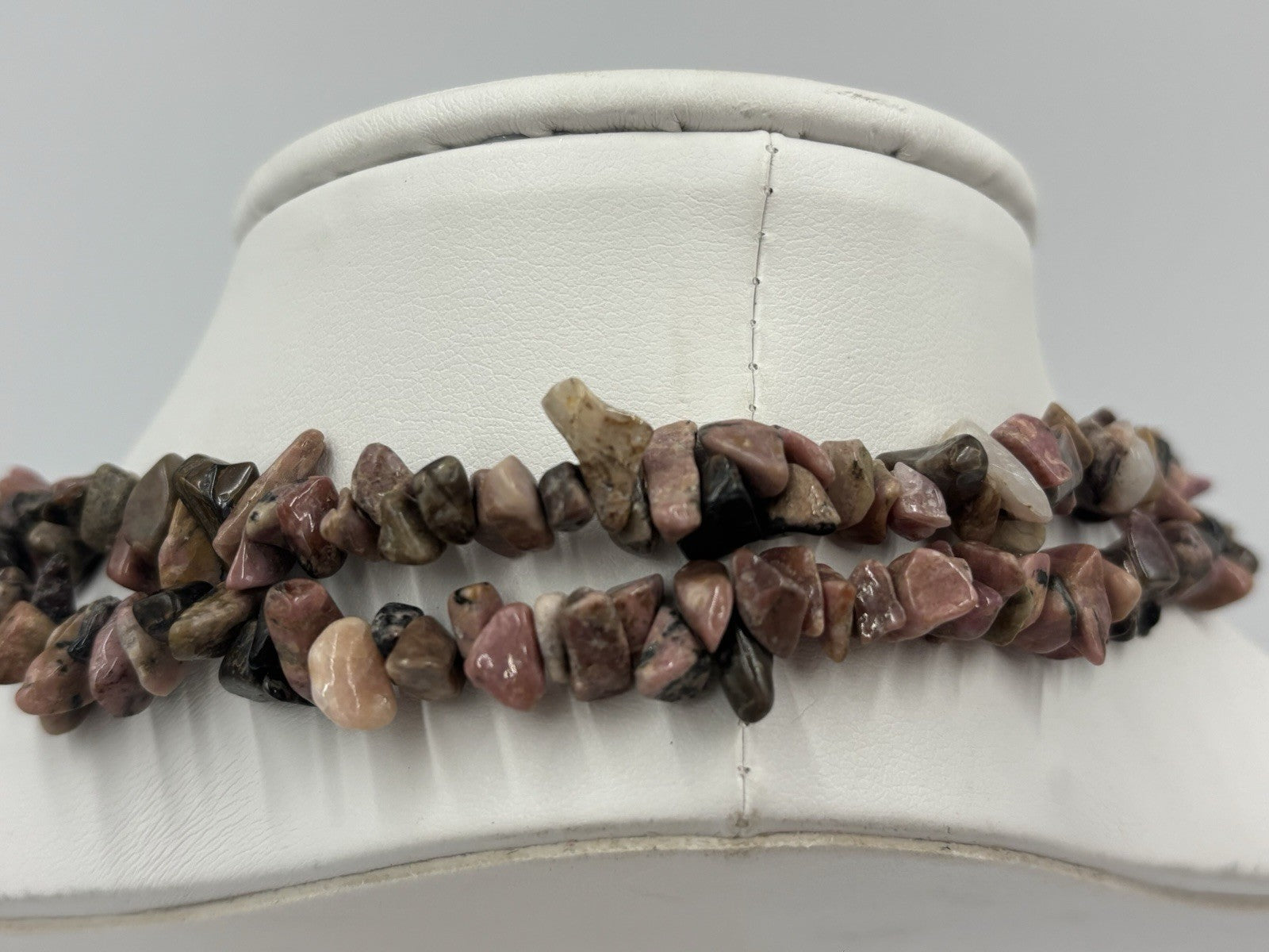 Natural Rhodonite Chip Bead Necklace Pink Black Gemstone Strand