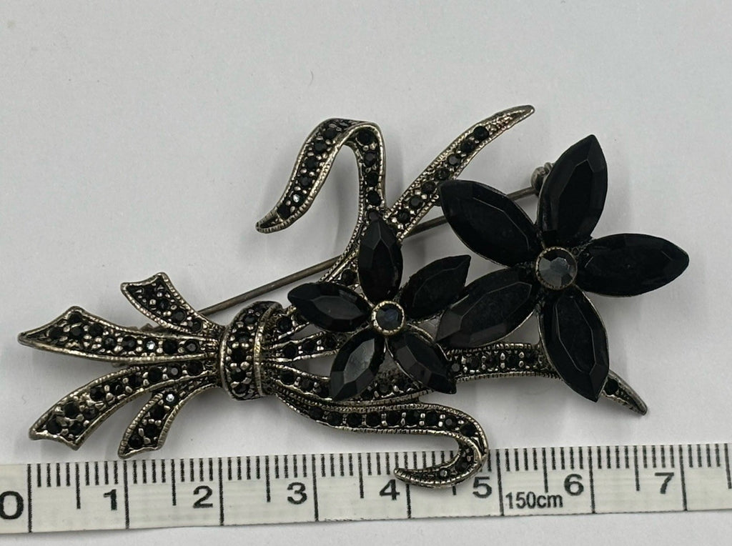 Vintage Black Flowers Brooch Silver Tone.
