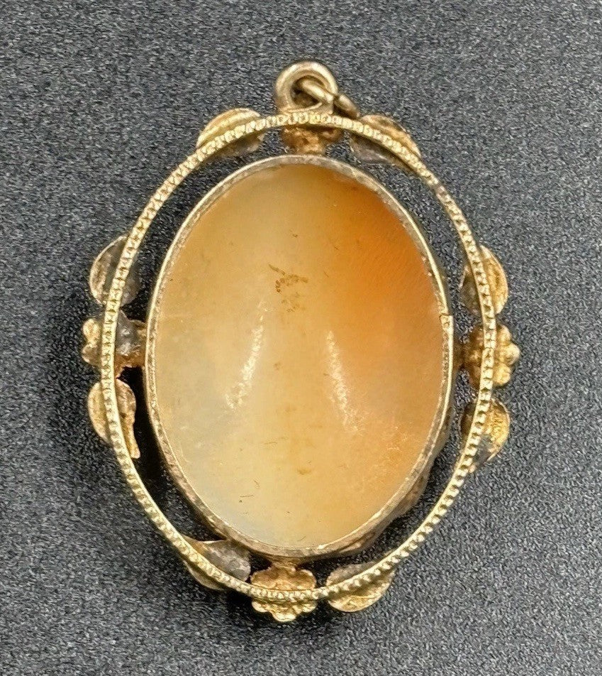 Vintage Italian Hand Carved Shell Cameo Pendant Gold Tone Signed