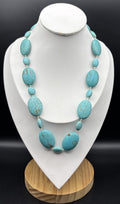 Vintage Turquoise Howlite Bead Necklace Knotted Statement Graduated 54.5cm