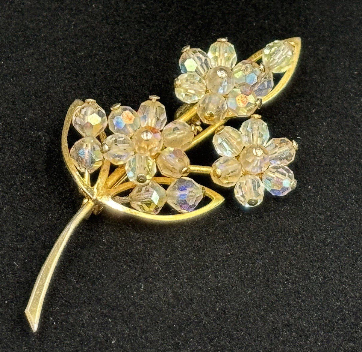Vintage 1950s Gold Tone Aurora Borealis Glass Floral Brooch