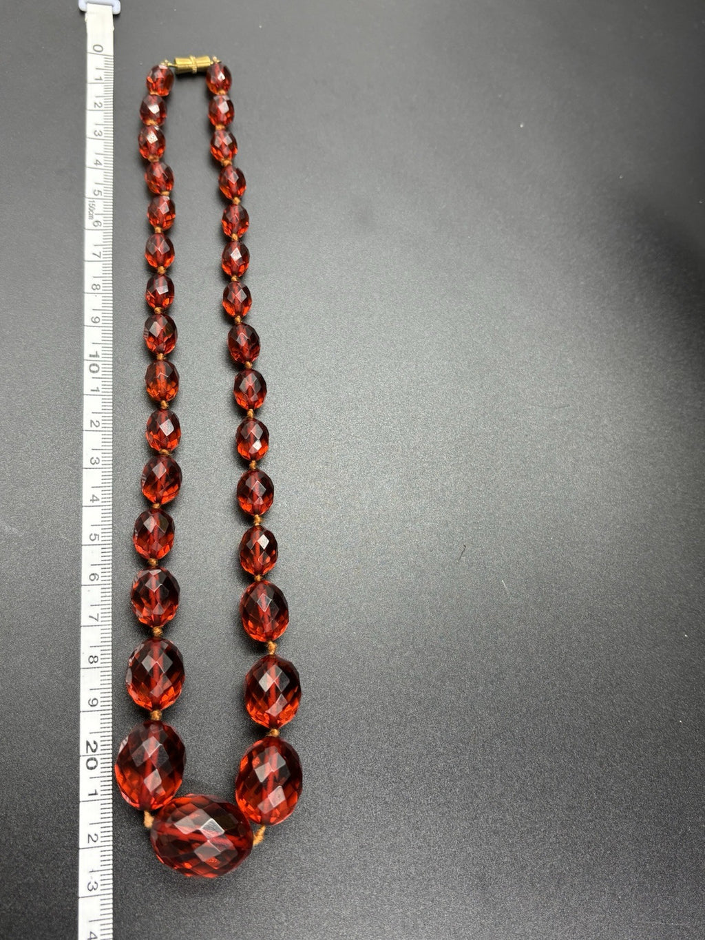 Antique Tested Cherry Bakelite Graduated Faceted Bead Necklace Art Deco c1920s