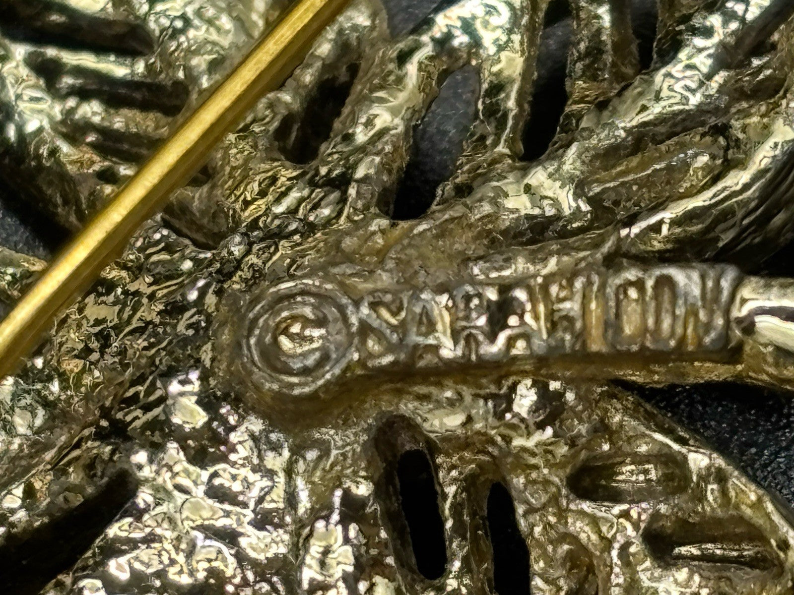Vintage Sarah Coventry Signed Gold Tone Leaf Brooch