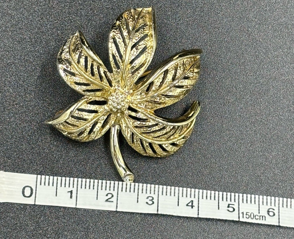 Vintage Sarah Coventry Signed Gold Tone Leaf Brooch